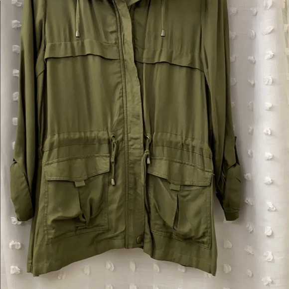 Jacket - Picture 3 of 3